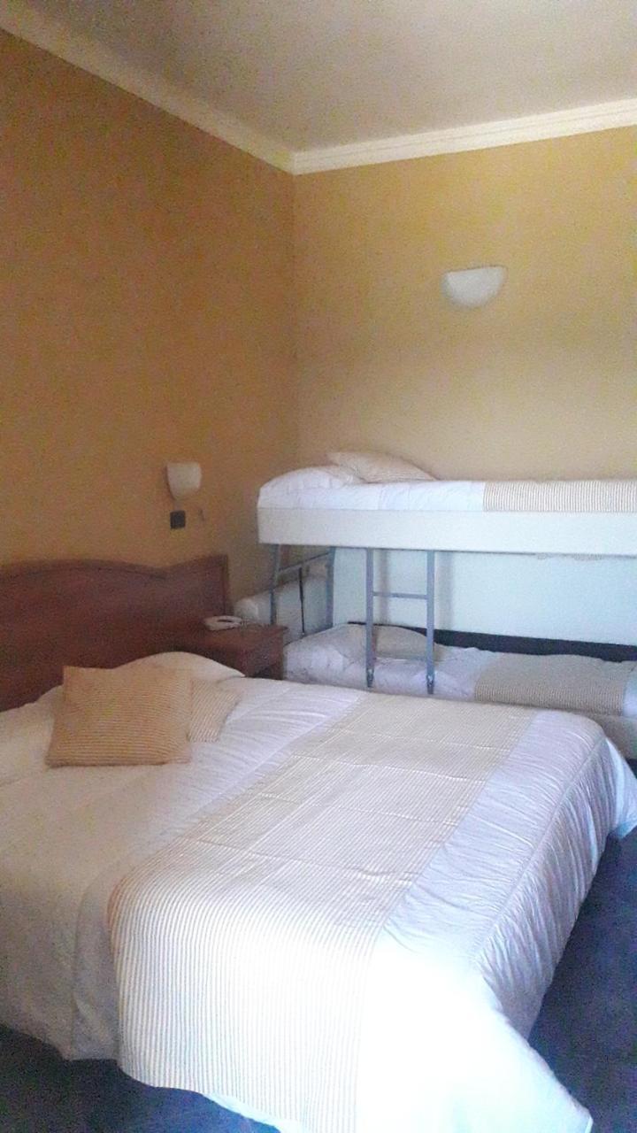 Hotel Beaurivage 西尼加利亚 外观 照片